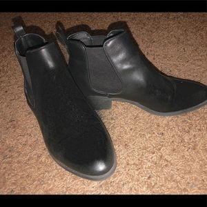 Express black booties